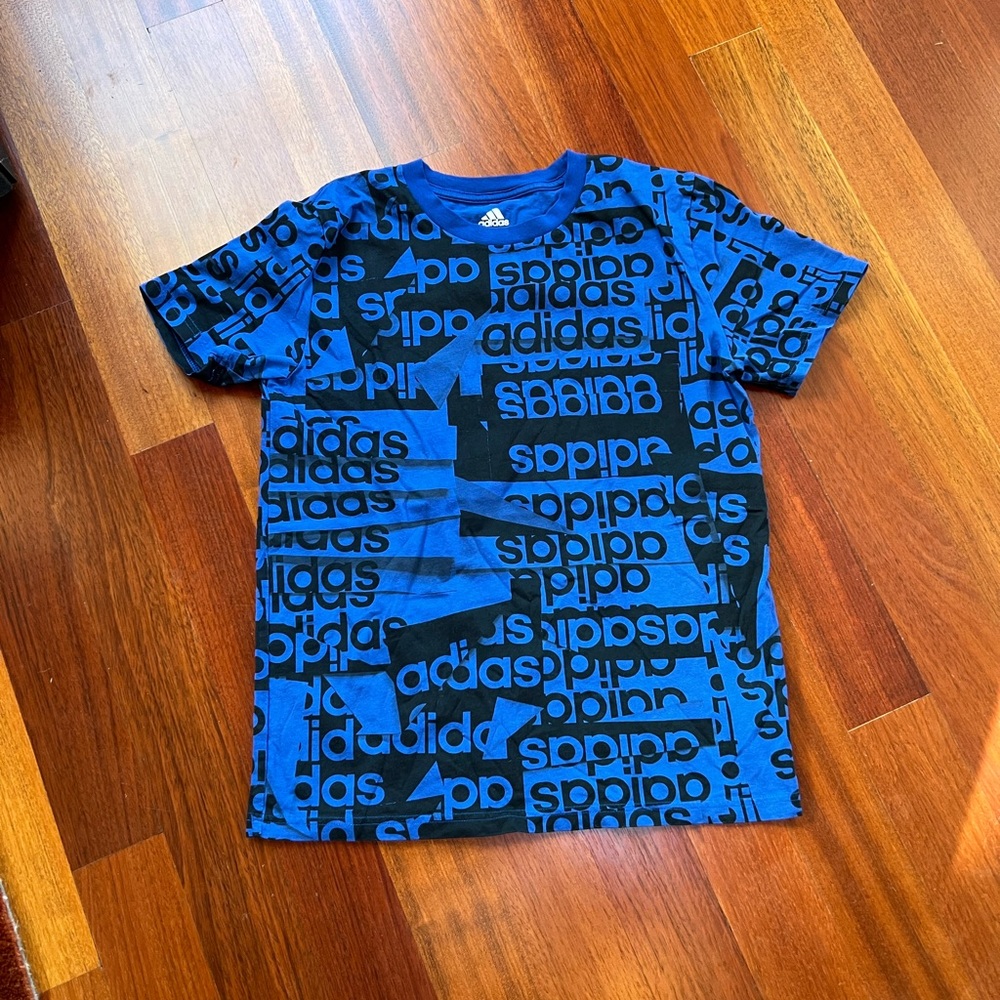 Adidas, boys t shirt